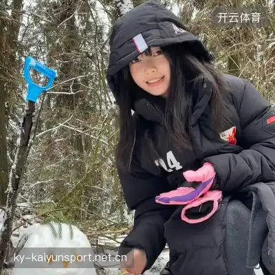 钱奔洋